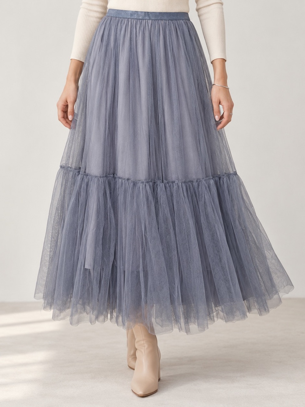 Chicwish Mesh tulle Skirt in Smoke size S/M